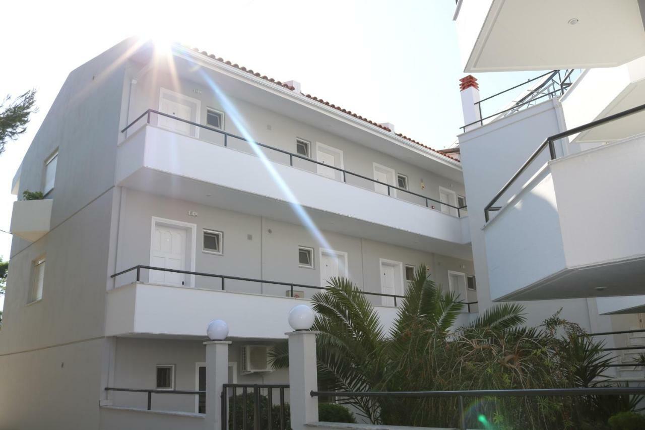 Mitika Hotel Apartments Preveza Exterior foto